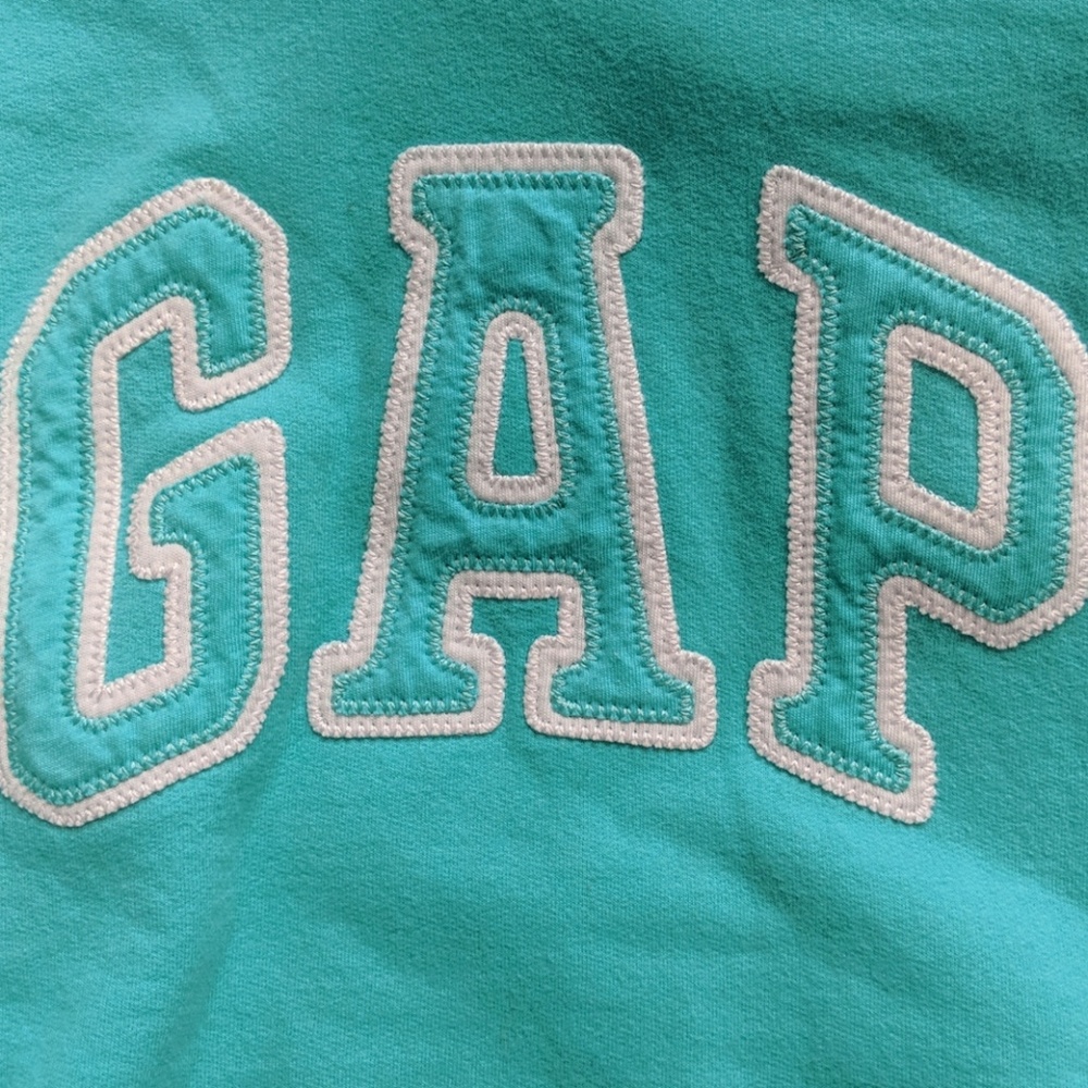 Gap hoodie - Picture 2 of 3
